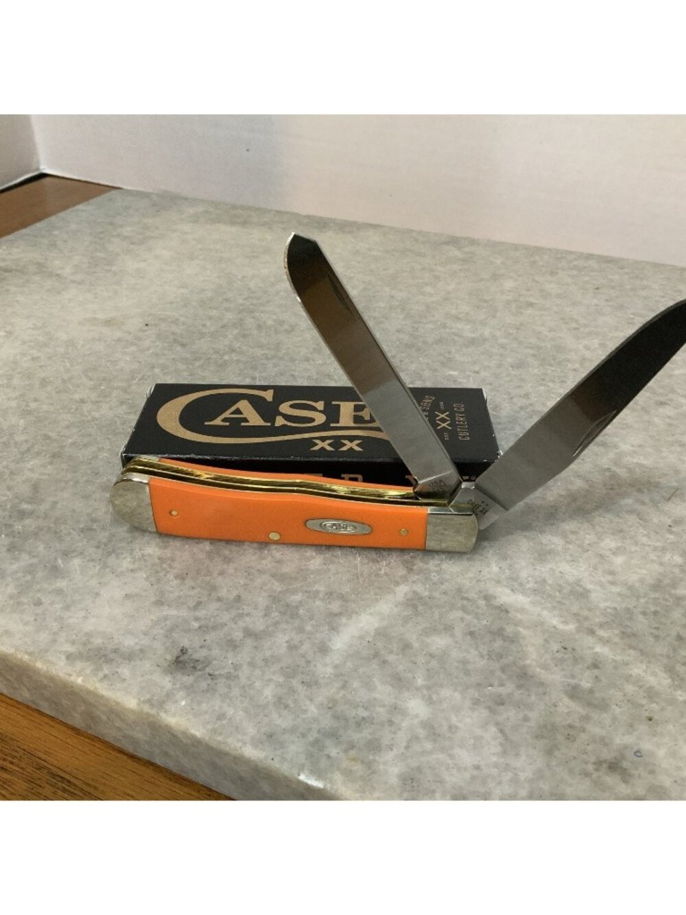 Case XX WR Pocket Knife Orange Synthetic Trapper Item #80500 - (4254 SS) - Le...